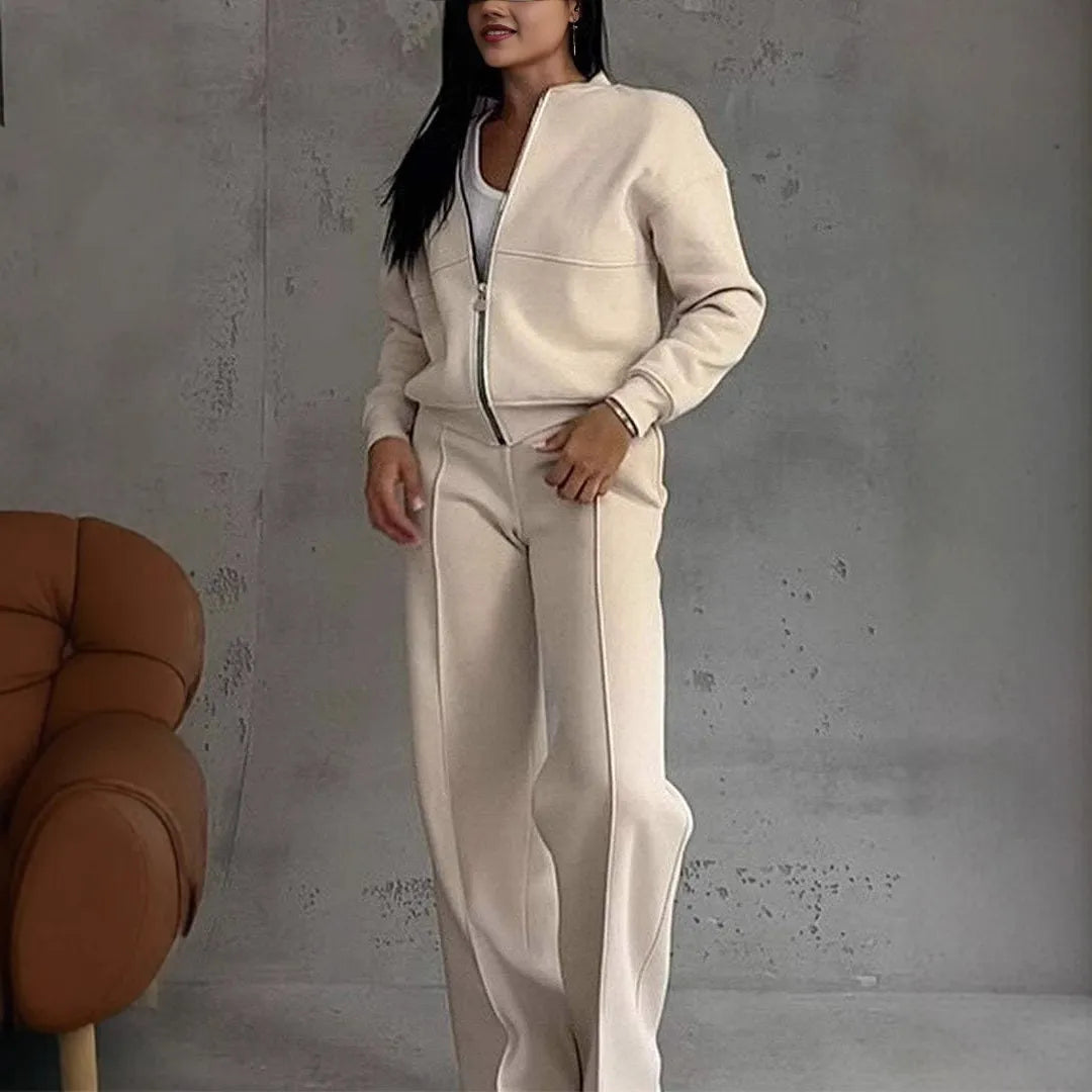Veste de sport et pantalon larges